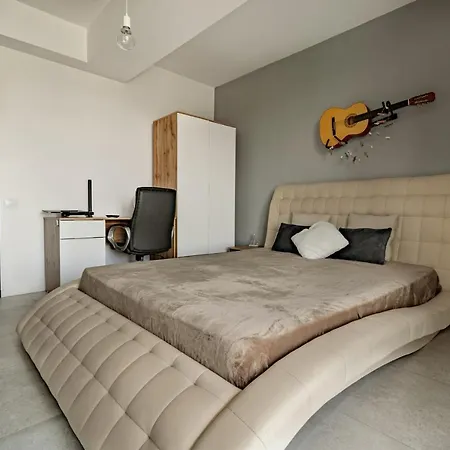 Panoramic Velier Apartment